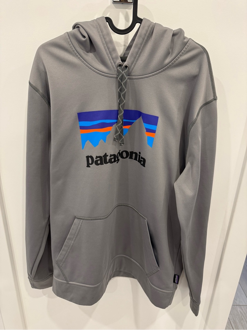 Patagonia Men's Gray Logo Hoodie- Size L. Like new